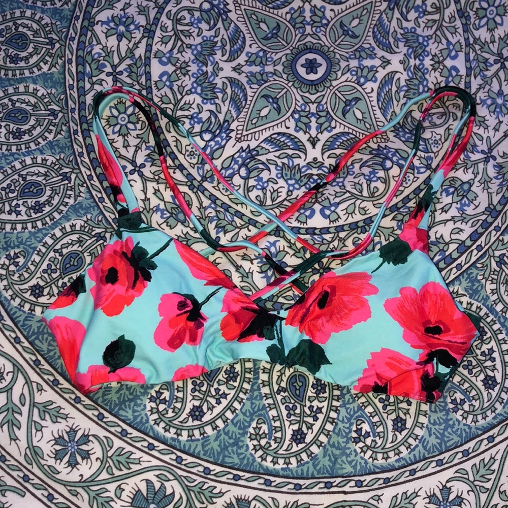 Bright Floral Bikini Top (BRAND NEW)